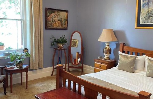 Leconfield Bed & Breakfast | Leconfield House