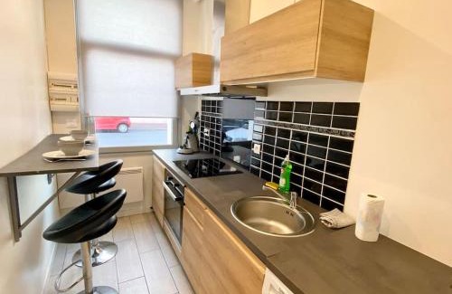 Calais City Center Apartment | lecosyNew 1 - WIFI