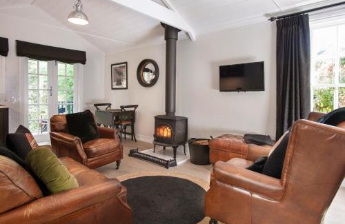 Olinda House | Leddicott Cottage
