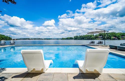 Mid America House | Ledgerwood Point