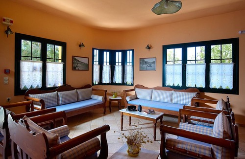 Kampos Marathokampou House | Ledra Samos Hotel