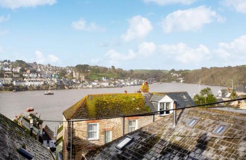 Polruan House | Lee House
