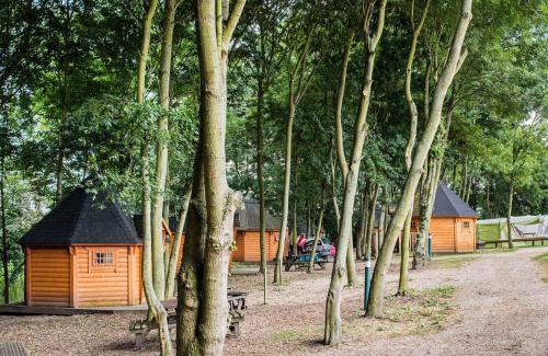 Bumble's Green Resort | Lee Valley Sewardstone