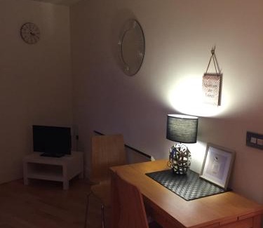 Leeds Apartment | Leeds Dock Apartment