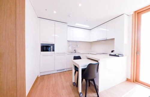 Geoje Condo | Leeinstay Hotel