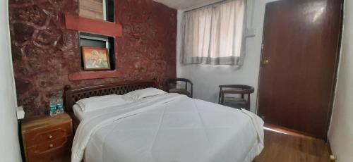 Panchgani House | Leela villa - Ancient Redstone Escape