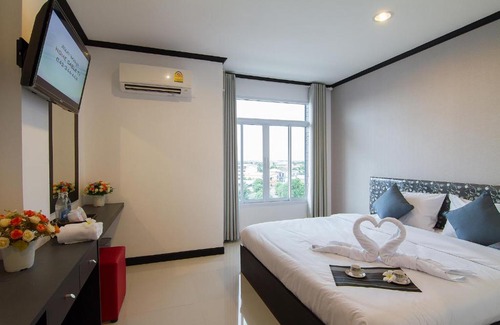 Mak Khaeng Hotel | Leelawadee Grand Hotel