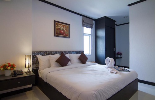 Mak Khaeng Hotel | Leelawadee Grand Hotel
