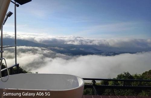 Nong Chaeng Hotel | Leesuma cafe & homestay