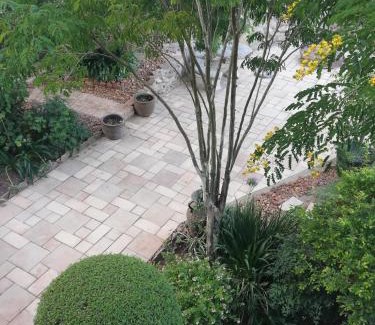 Caledon House | Leeuwenhof Guesthouse