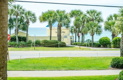 Fort Walton Beach - Destin Apartment | Leeward Key 206 by RealJoy Vacations