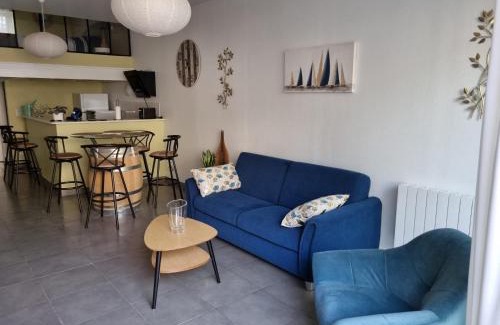 Hincmar Apartment | L’EFFERVESCENT