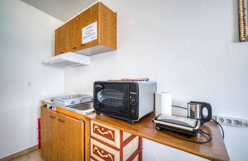 Agia Galini Apartment | Lefteri's Rooms III (Apartment With Balcony)