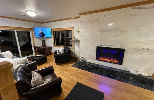 Jim Falls House | Legacy farm waterfront 3-bedroom house in amazing Eau Claire on a horse farm.