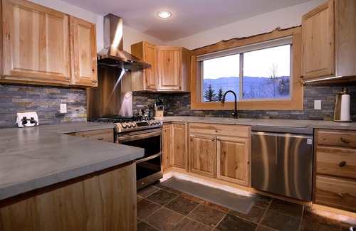 Crested Butte House | Legacy Lodge/Sprawling Lodge Home Close to the Resort, Sleeps 20/Hot Tub/Garage