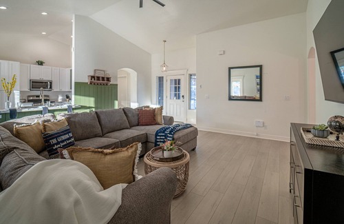 Queen Creek House | Legacy Sports Complex! Heated Sparkling Pool. Dog Friendly.