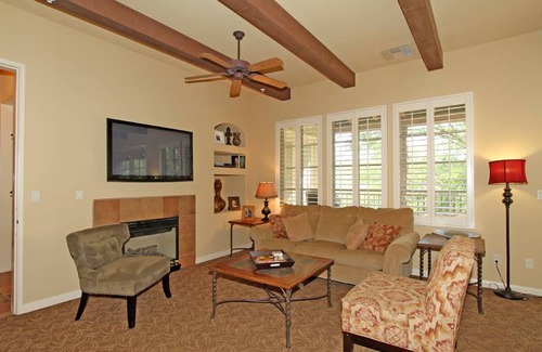 La Quinta Villa | Legacy Villas - LQ138 - Royale Vacation Rentals