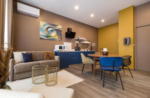 Macon Apartment | Legend Majestic - Parking Privé GRATUIT- Climatisation - Gare - Centre Ville