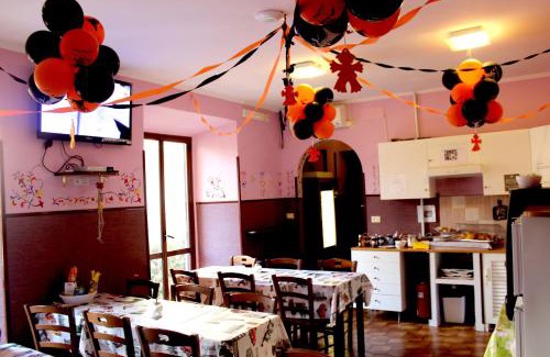 Rione XVIII Castro Pretorio Hostel | Legend R.G.
