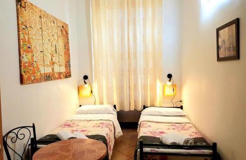 Rione XVIII Castro Pretorio Hostel | Legend R.G.