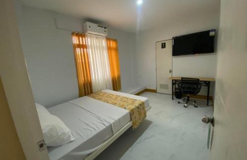 Lemery Hotel | Legends Hotel & Restaurant - Lemery and Taal