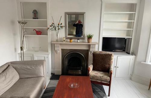 Harlesden Apartment | Leghorn Apartment