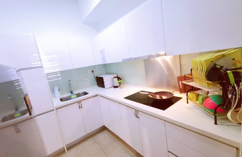 Medini Apartment | Legoland-5min walk @ Happy Glory Suite Kids friendly families 1-8pax wth bathtub