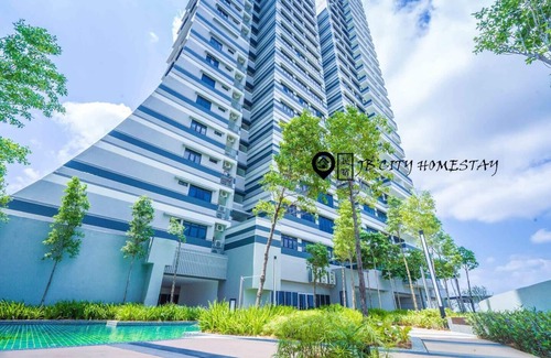 Medini Apartment | Legoland Medini (8pax) WIFI @ JB City Homestay