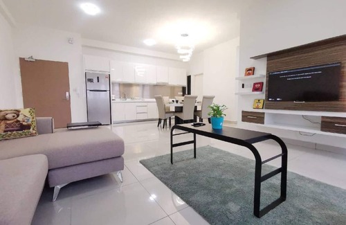 Medini Apartment | Legoland Medini C21 @ JB City Homestay