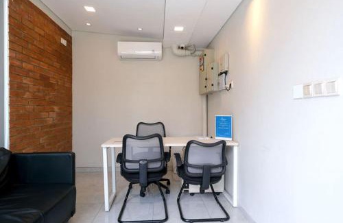 Bendungan Hilir Hotel | LeGreen Suite Semanggi