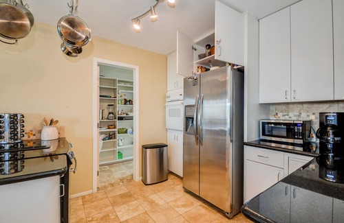 Kahala Beach Estates House | Lei by the Sea, Beautiful 2nd Row Beach House with Elevator