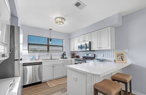 Orange Beach East Condo | Lei Lani Village #210 - Bayside with Private Beach Access - Sea South Properties