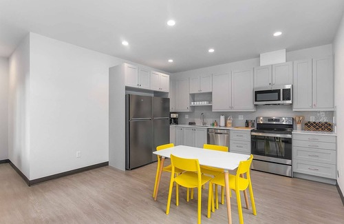North Queen Anne Apartment | Leia's Rebel Princess Suite
