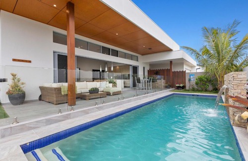 Kingscliff House | Leilani Hale at Salt Village, Kingscliff Accommodation