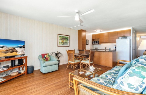 Kihei Condo | Leinaala Oceanfront #301 Oceanfront Views! A/C, wifi, Pool, Great Rates!