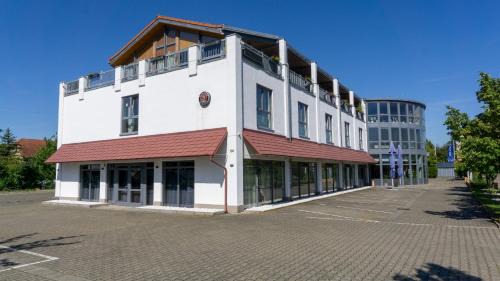 Luetzschena-Stahmeln Hotel | Leipziger Hotel