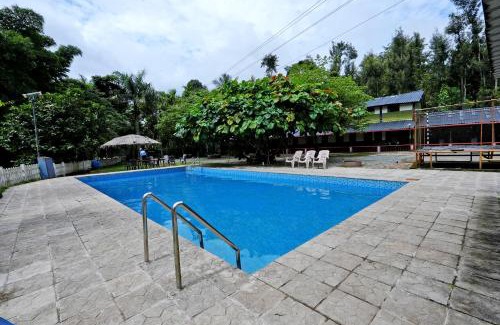 Mudigere House | Leisure Homestay - Pool, Boating, Zipline, Home Food, Estate