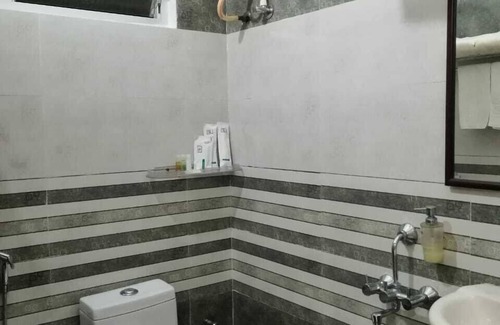 Cheyyur Hotel | Leisure Inn Resort by NHospitality