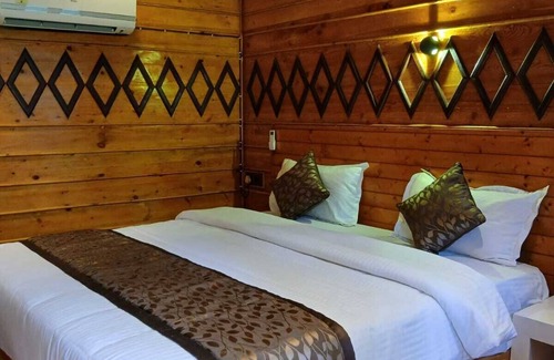 Cheyyur Hotel | Leisure Inn Resort by NHospitality
