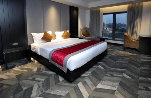 Bullawala Hotel | Lemarq