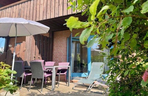Lemkenhafen House | Lemkenhafen Lüttes Glück