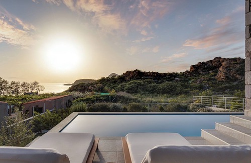 Agios Ioannis Apartment | LemnosThea Luxury Villas, with Private Pool