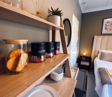 Welkom Bed & Breakfast | Lemon & Blue Guest House