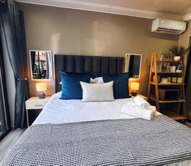 Welkom Apartment | Lemon & Blue