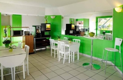 Rochefort-du-Gard Hotel | Lemon Hotel Avignon Rochefort du Gard