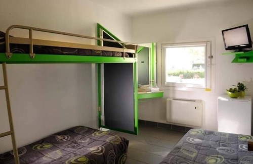 Le Coteau Hotel | Lemon Hotel Le Coteau Roanne