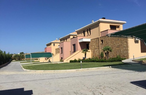 Kassandra Villa | Lemon House