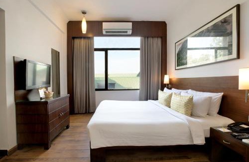 Alwar Hotel | Lemon Tree Hotel Alwar