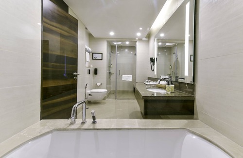 Jammu Hotel | Lemon Tree Hotel Jammu