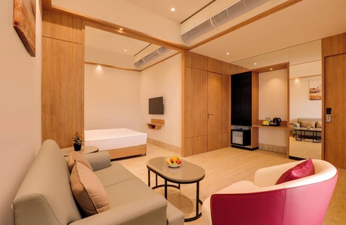 Navghar Hotel | Lemon Tree Hotel Mira Road Mumbai